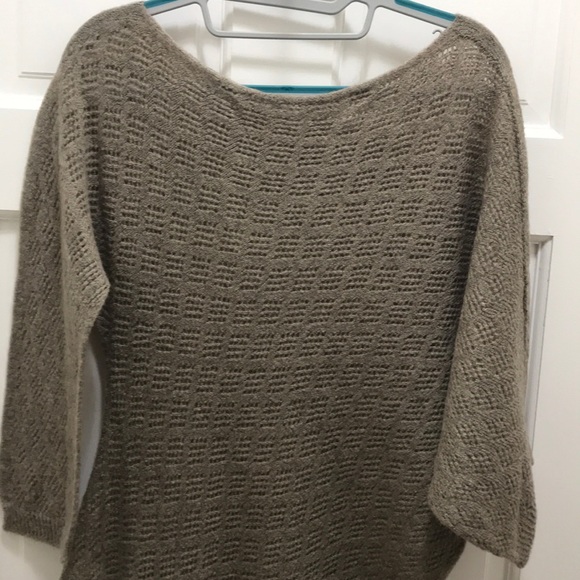 Wool sweater - Picture 3 of 9